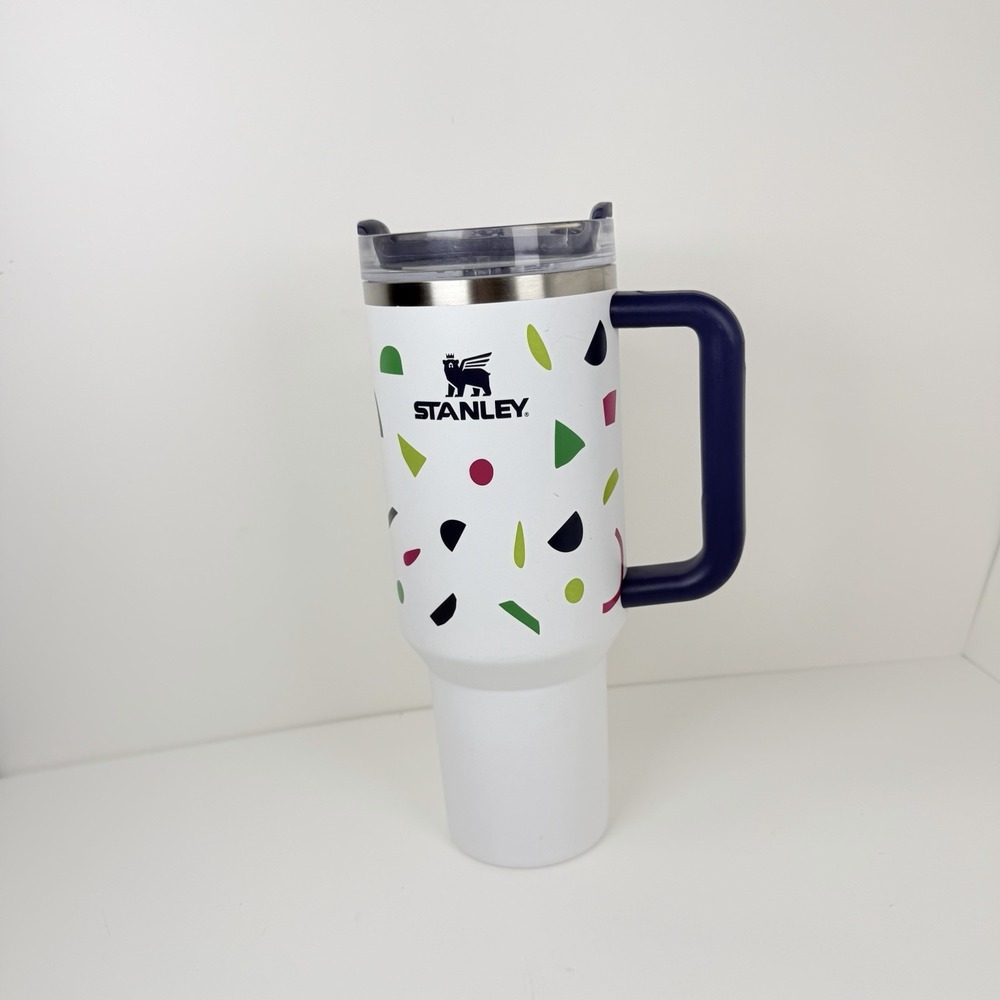Stanley Quencher H2.0 40oz White Confetti Navy Handle 20-03403 Used